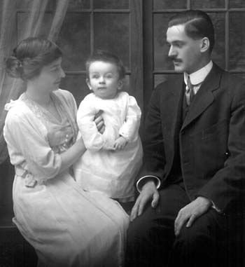 Gladys and Edward with son