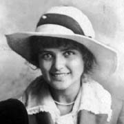 Eva Lutz circa 1913