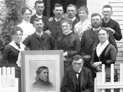 Ralph Savage and family, 1885